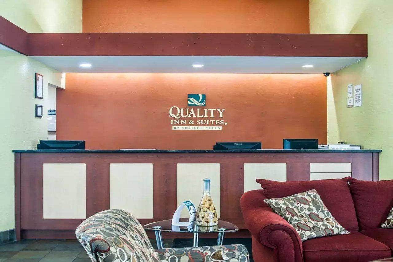 Quality & Kansas I-435n Near Sports Complex Hotel Kansas City